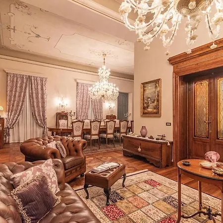 Prestigious In Villa *