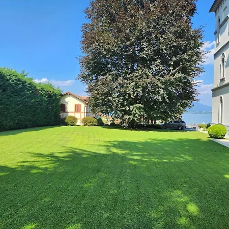 Prestigious In Villa *